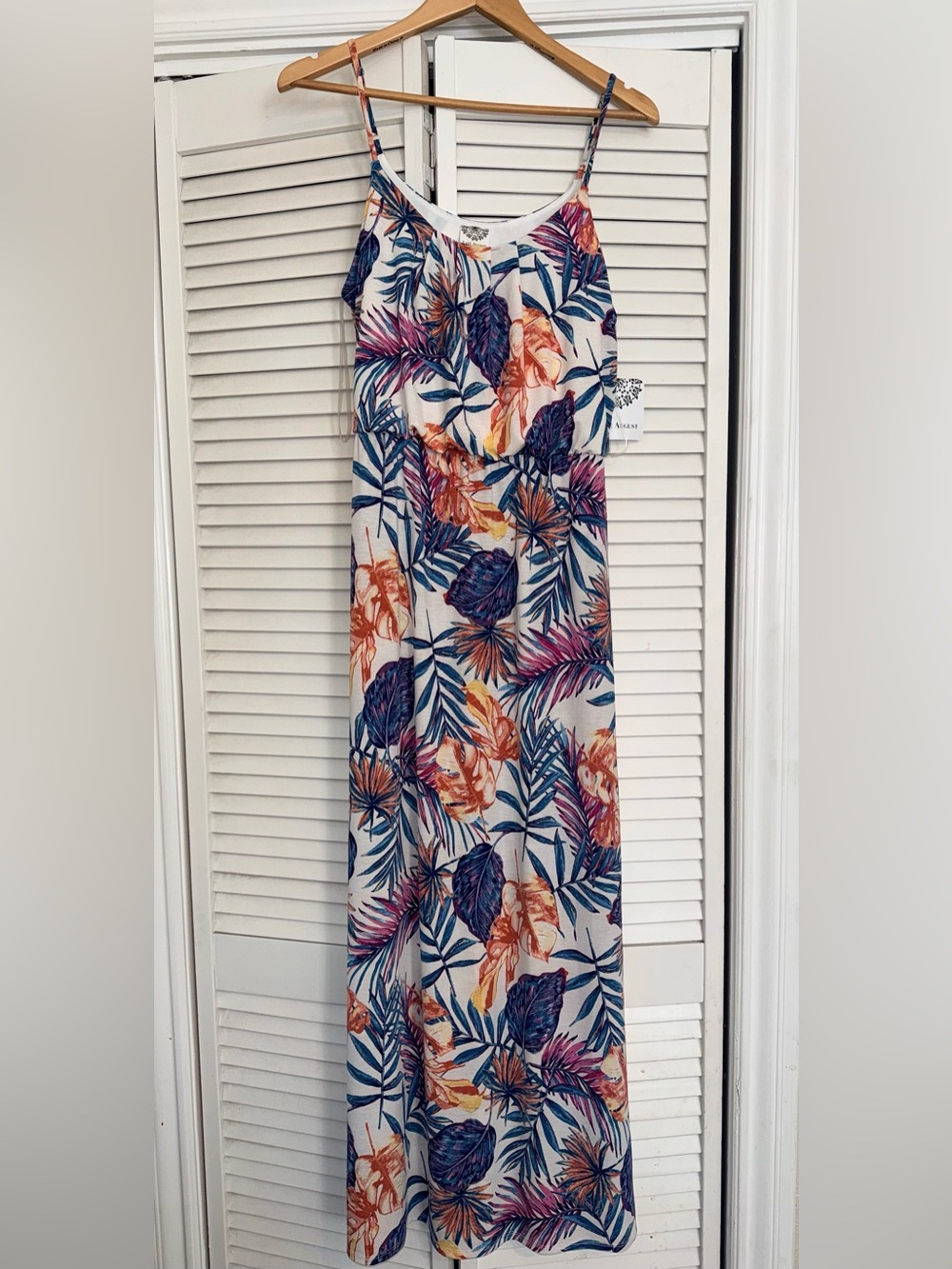 🆕 Late August Tropical Floral Maxi Dress - M